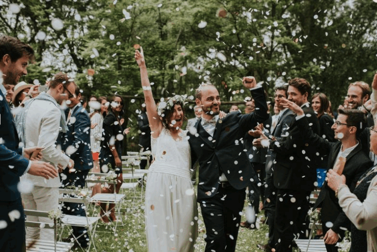 Cérémonie laïque : quelles musiques choisir messe ceremonie de mariage